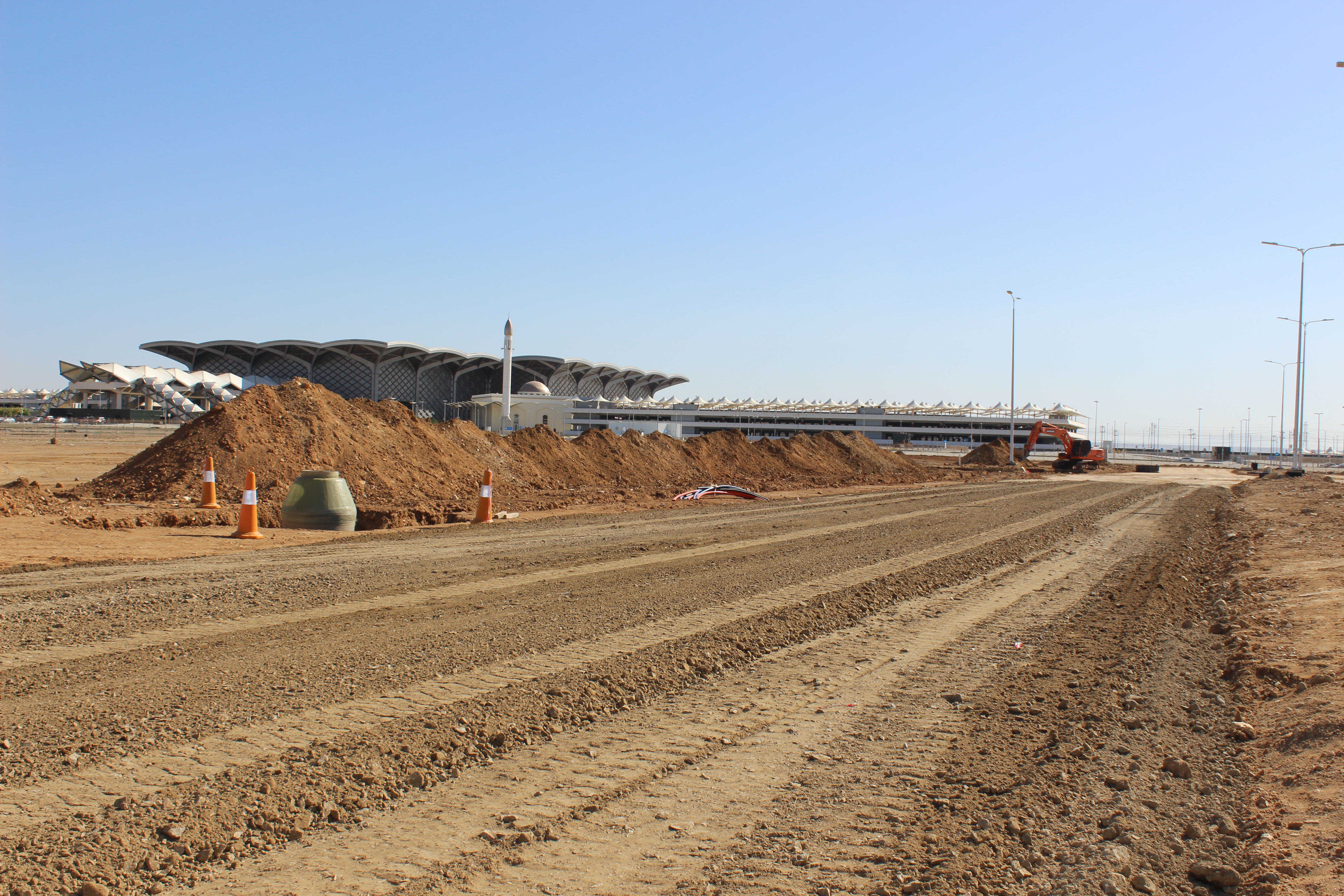 ENTRANCE ROAD TO HARAMAIN RAIL STATION –  KAEC 